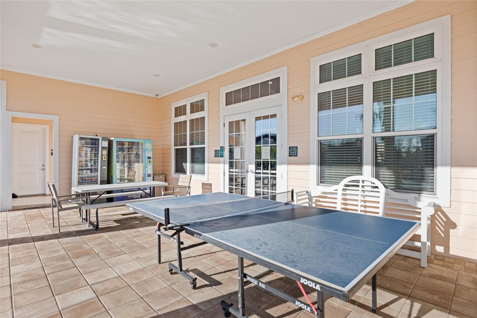 Image 20 of 32 For 8945 Shine Drive