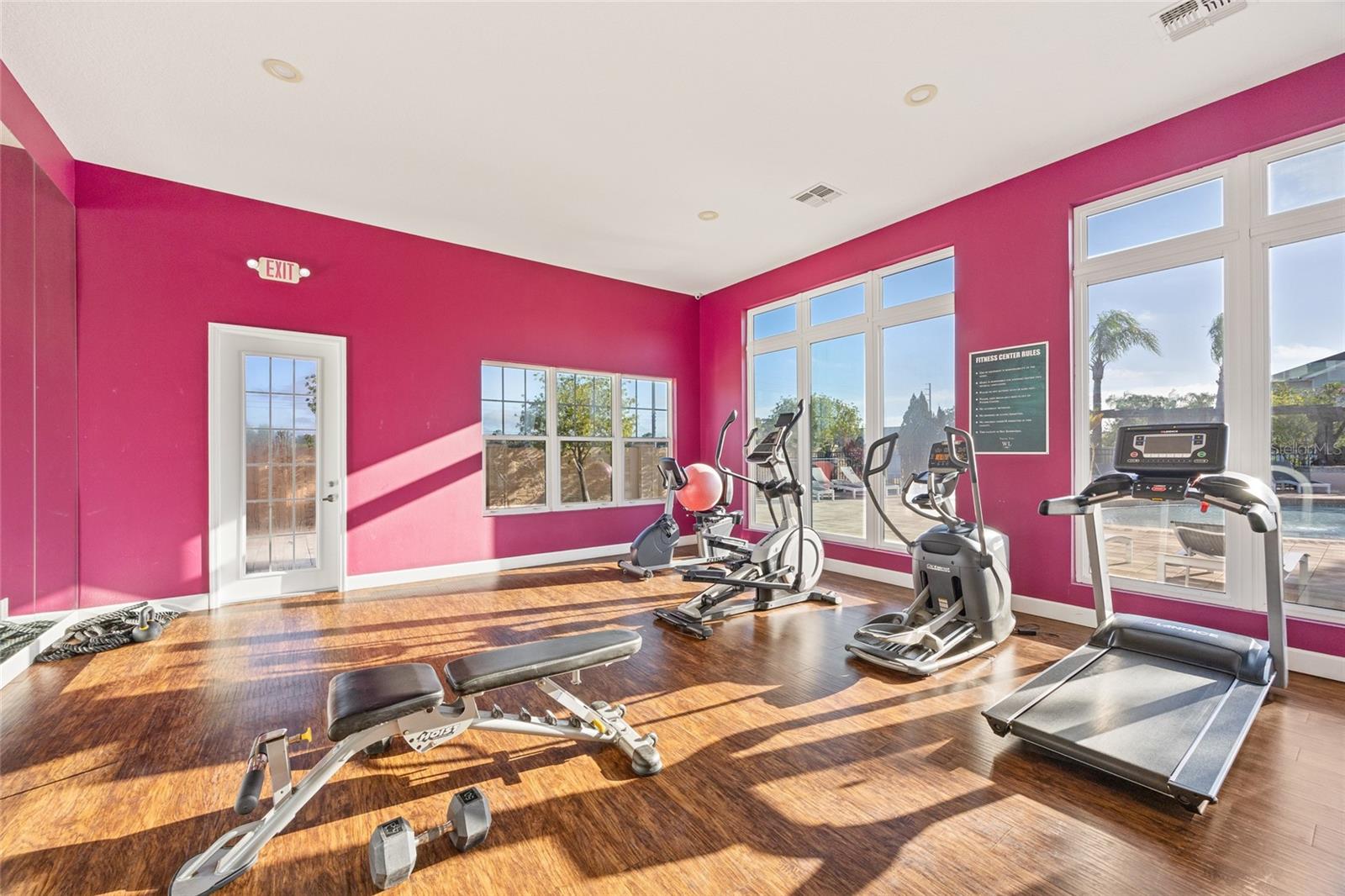 Image 24 of 32 For 8945 Shine Drive