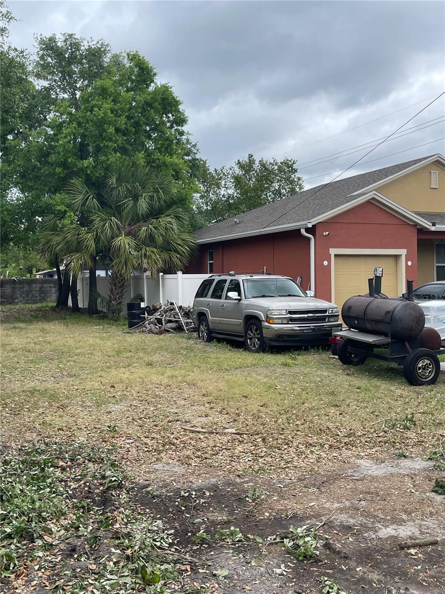 Image 3 of 6 For 2628 29th Avenue