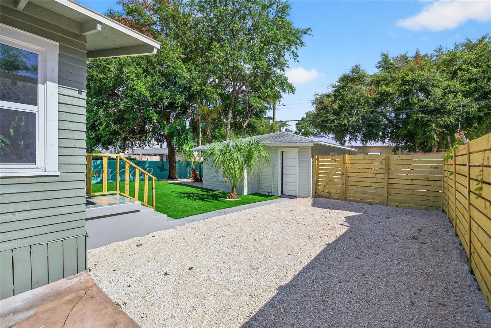 Image 21 of 21 For 3053 2nd Avenue N