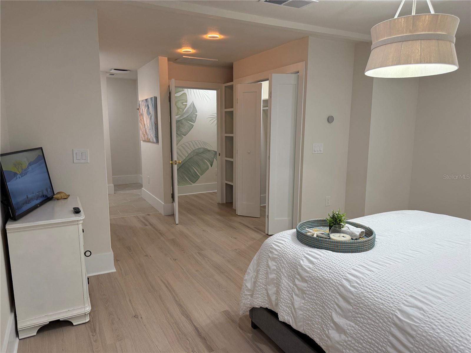 Image 9 of 21 For 3053 2nd Avenue N