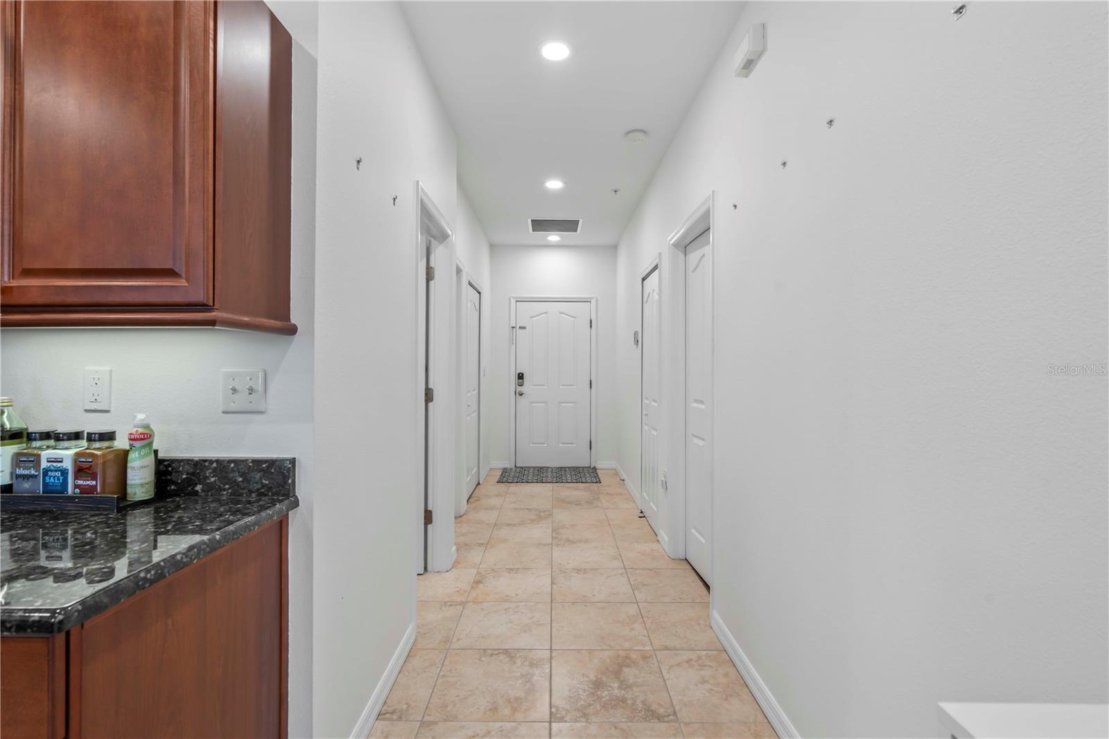 Image 7 of 40 For 642 Wells Court 302