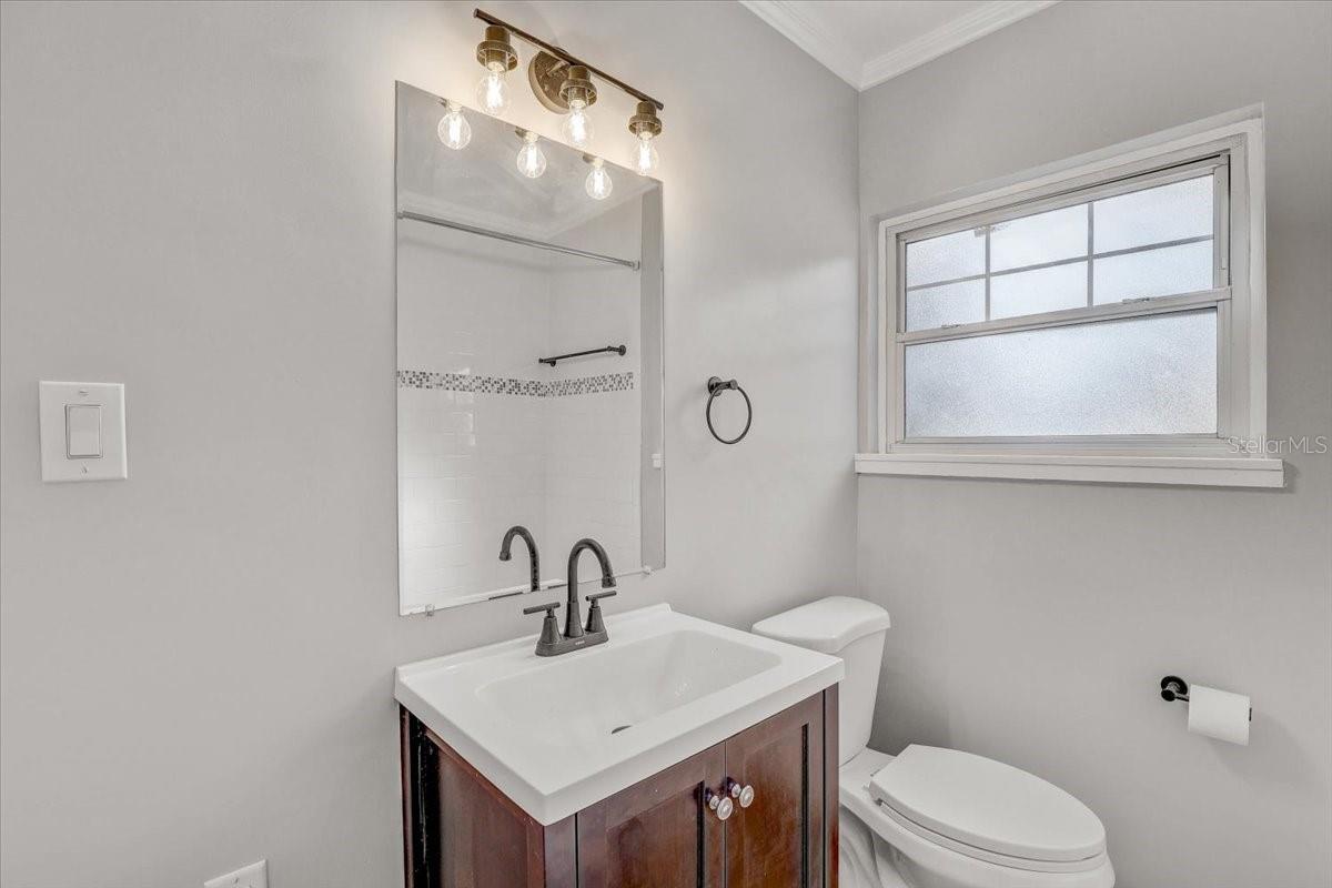 Image 14 of 37 For 329 57th Avenue S