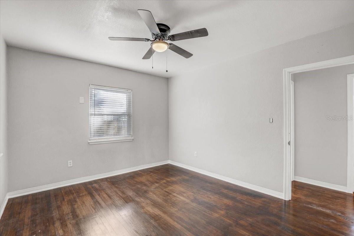 Image 19 of 37 For 329 57th Avenue S