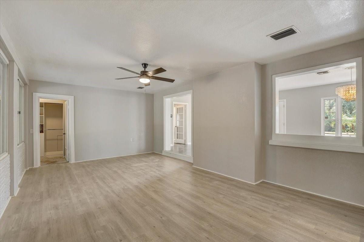 Image 20 of 37 For 329 57th Avenue S