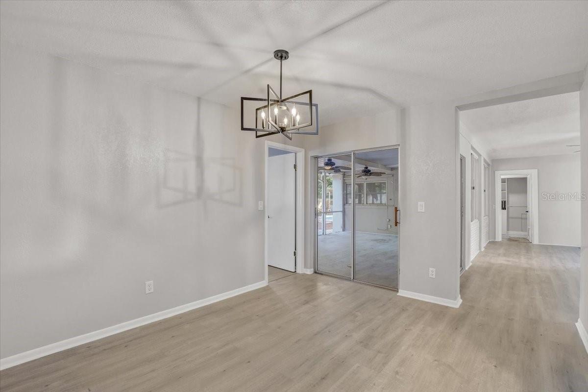 Image 27 of 37 For 329 57th Avenue S