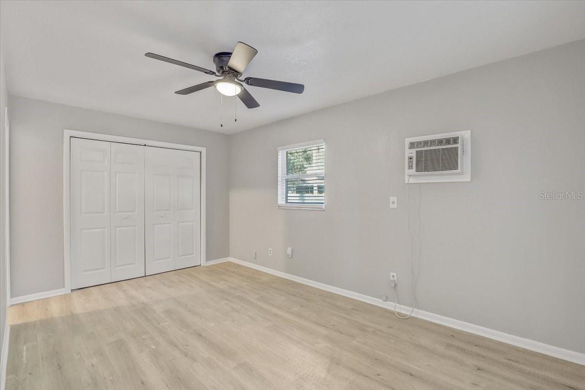 Image 28 of 37 For 329 57th Avenue S