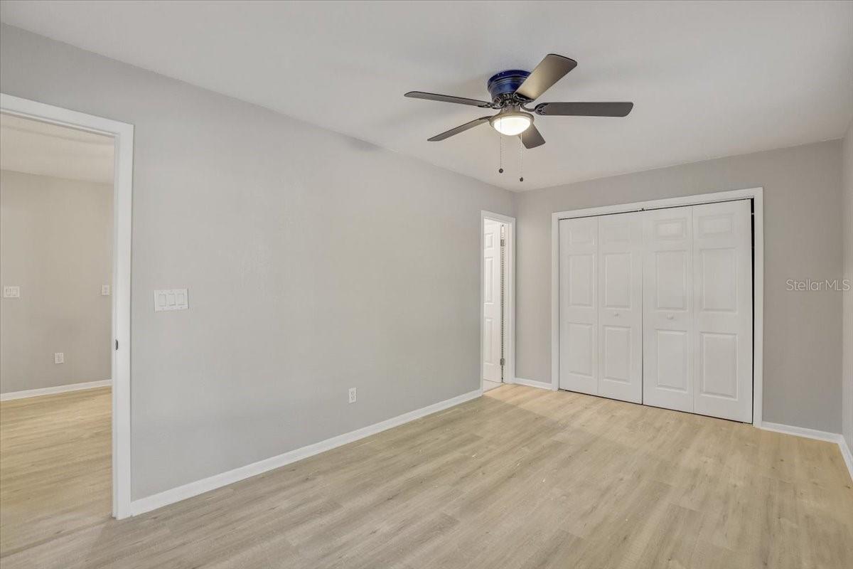 Image 29 of 37 For 329 57th Avenue S