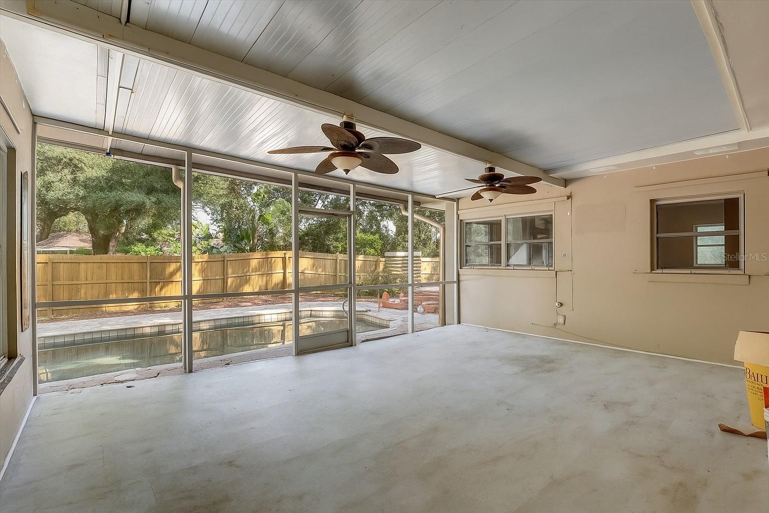 Image 33 of 37 For 329 57th Avenue S