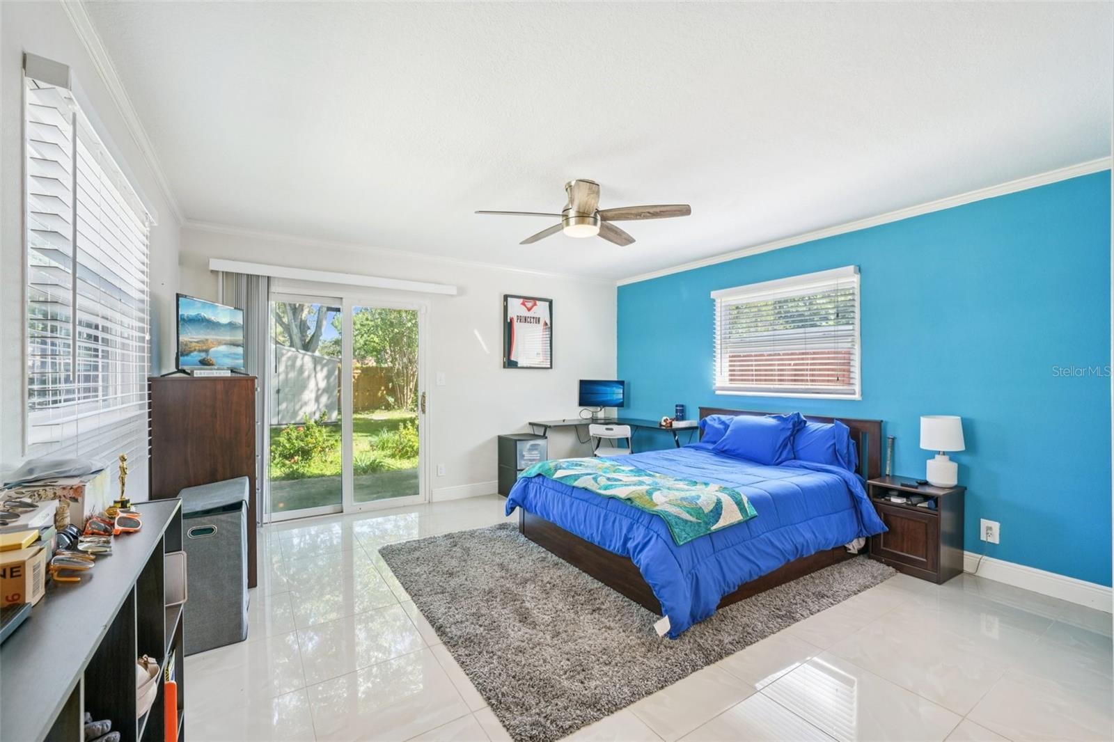 Image 11 of 29 For 5441 39th Avenue N