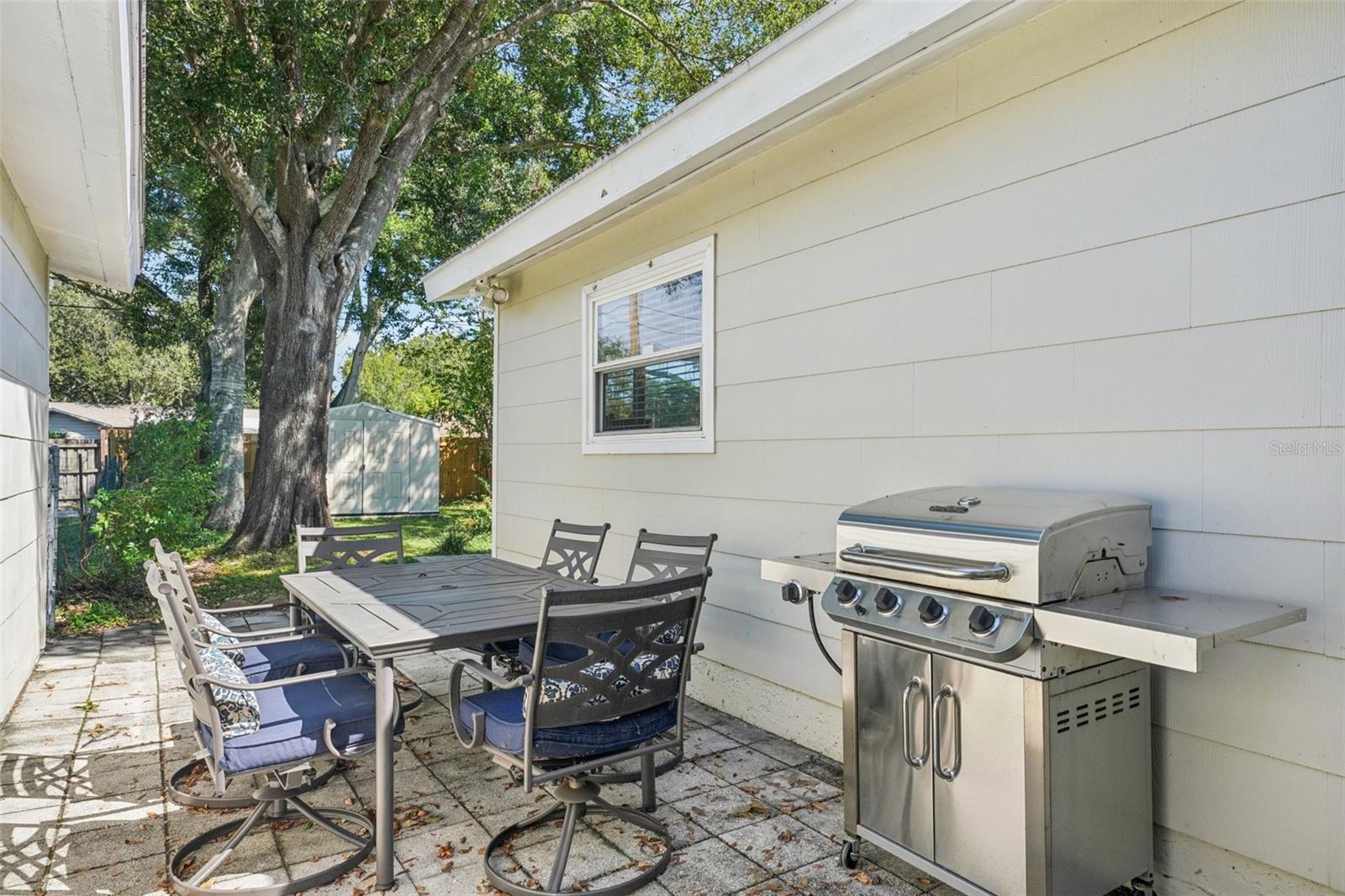 Image 18 of 29 For 5441 39th Avenue N