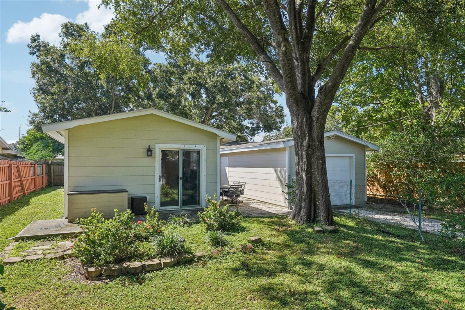 Image 20 of 29 For 5441 39th Avenue N