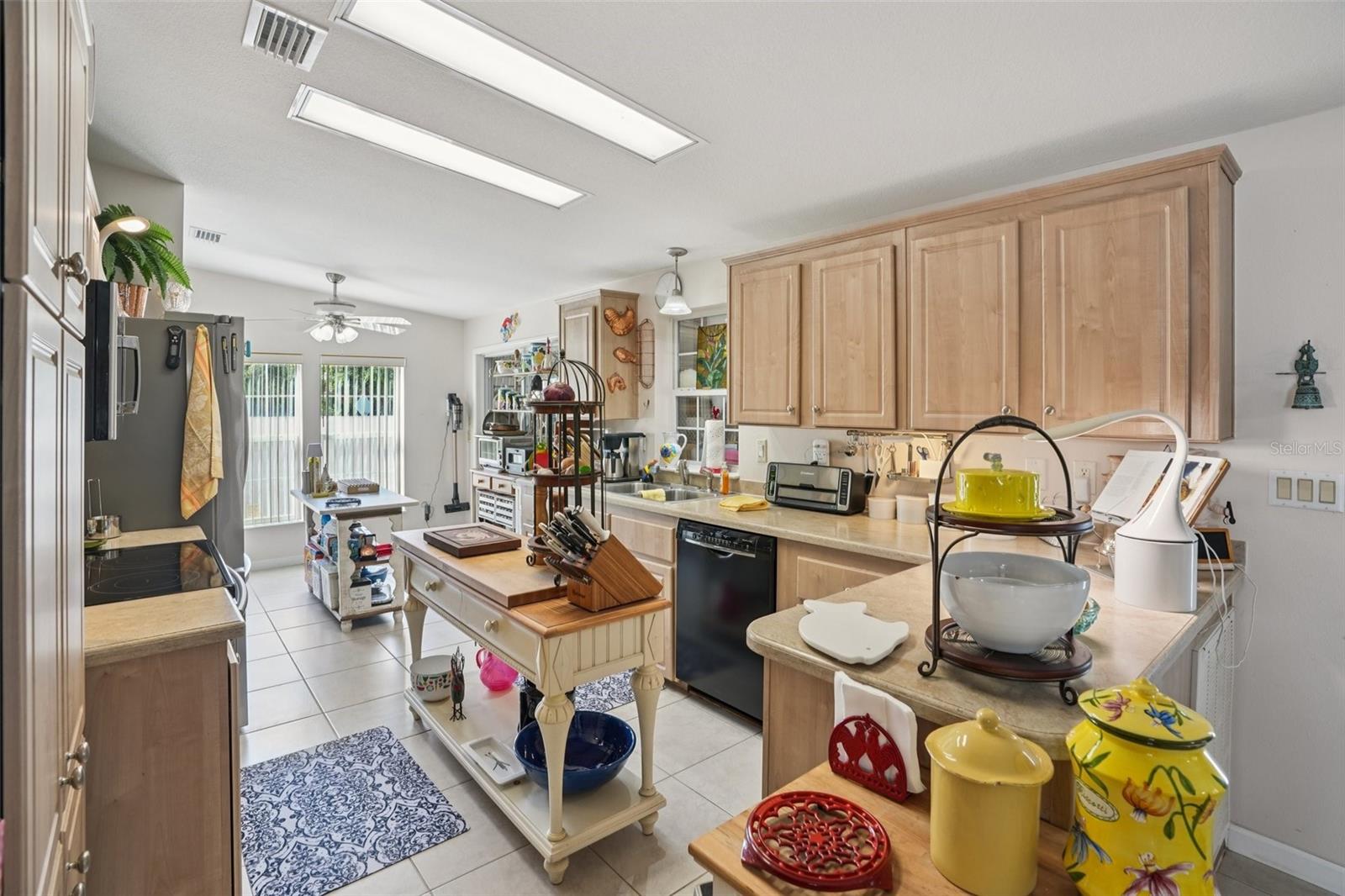 Image 10 of 26 For 34428 Oleander Drive N