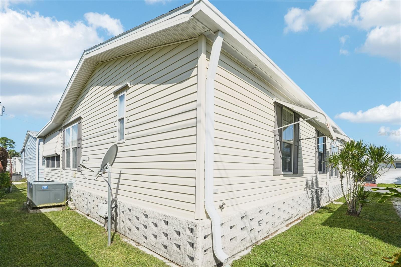 Image 24 of 26 For 34428 Oleander Drive N