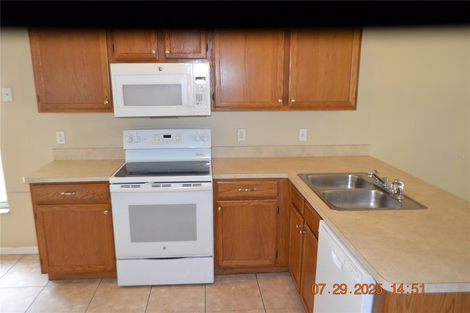 Image 4 of 17 For 10131 Cedar Dune Drive