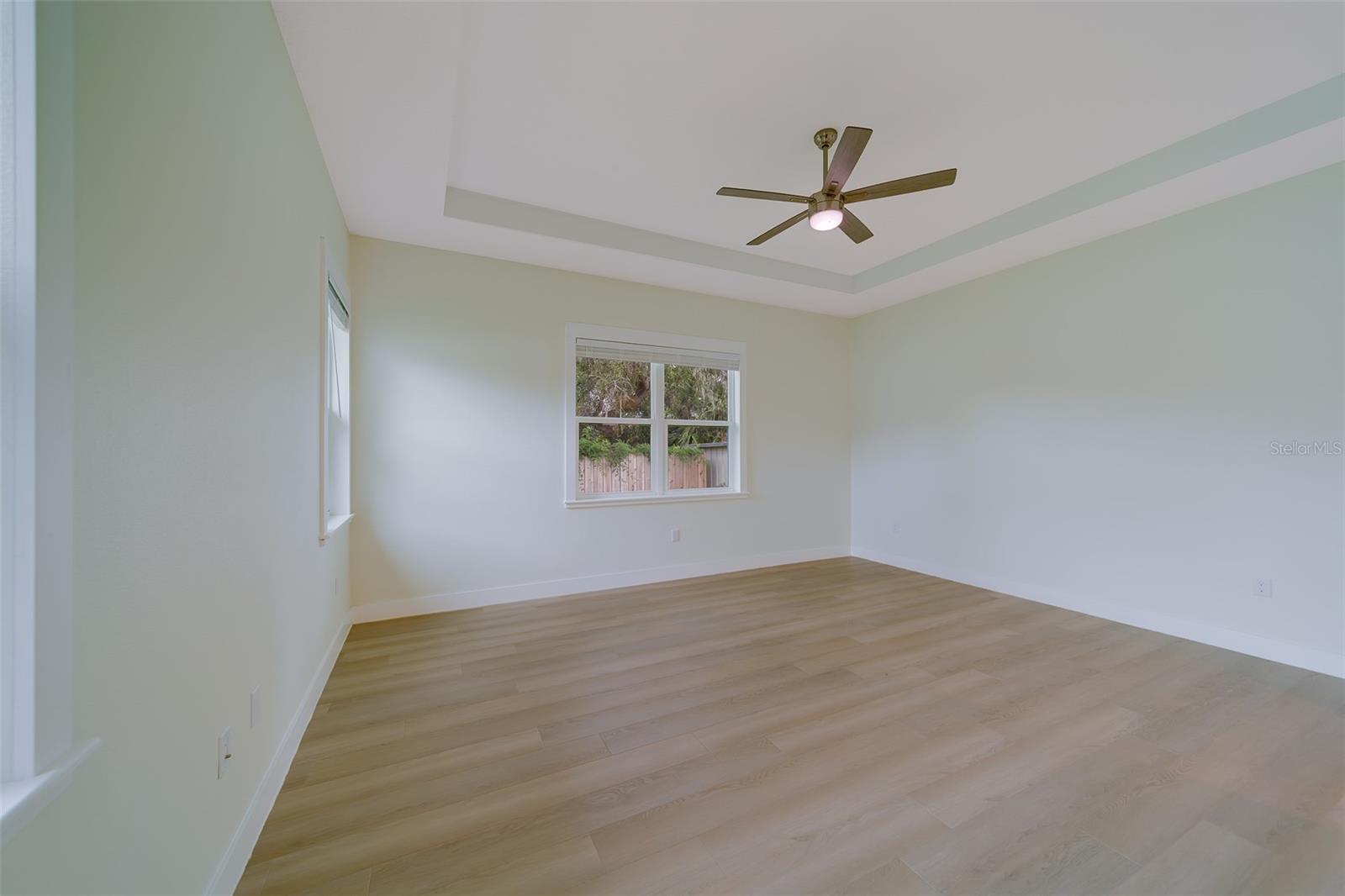 Image 39 of 67 For 14723 Sunset Drive