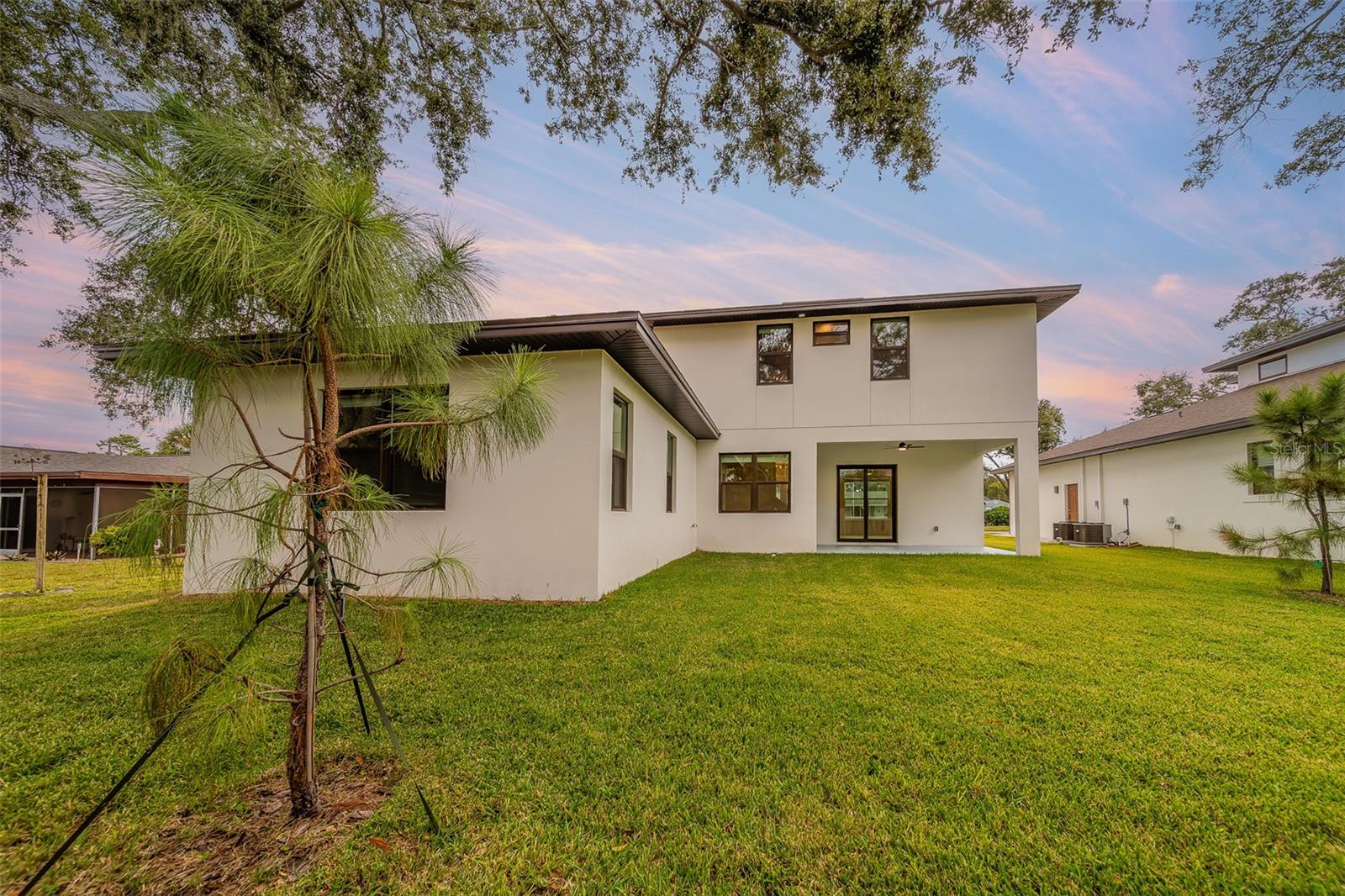 Image 51 of 67 For 14723 Sunset Drive