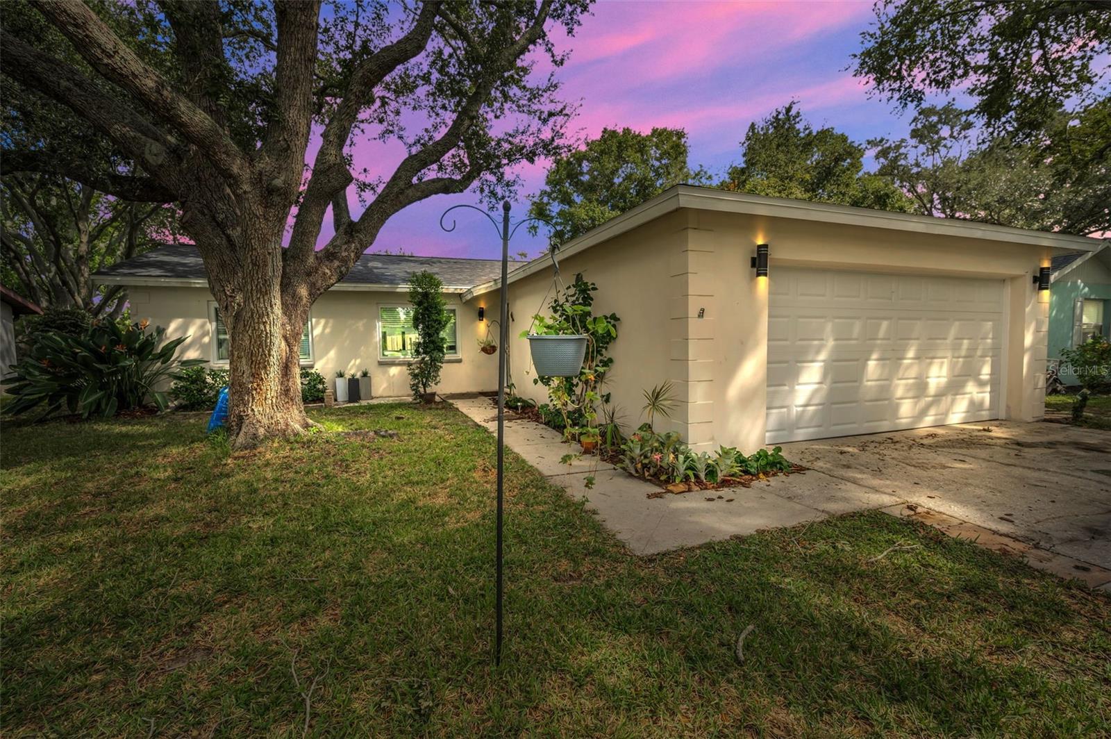 Image 2 of 26 For 1465 Windmoor Drive