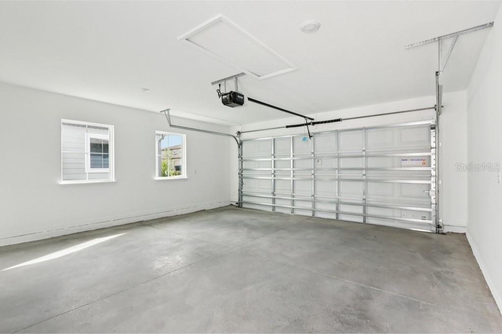 Image 16 of 36 For 17580 Northlake Grove Drive