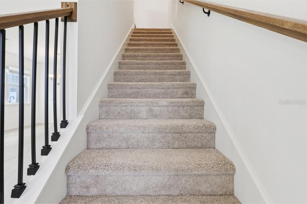 Image 18 of 36 For 17580 Northlake Grove Drive