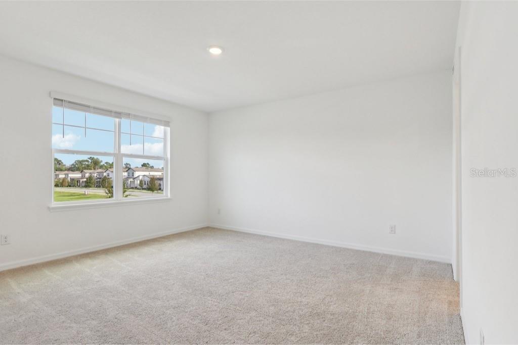 Image 26 of 36 For 17580 Northlake Grove Drive