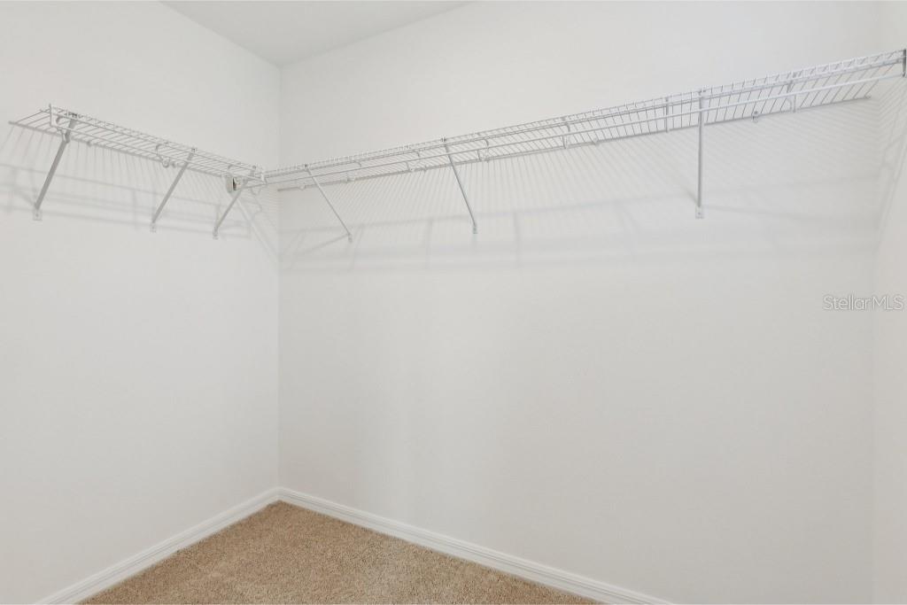 Image 31 of 36 For 17580 Northlake Grove Drive