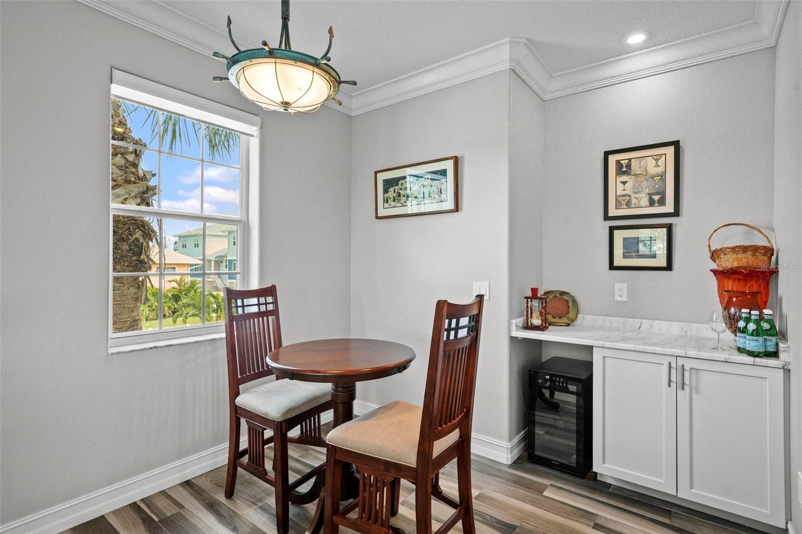 Image 17 of 84 For 204 21st Avenue
