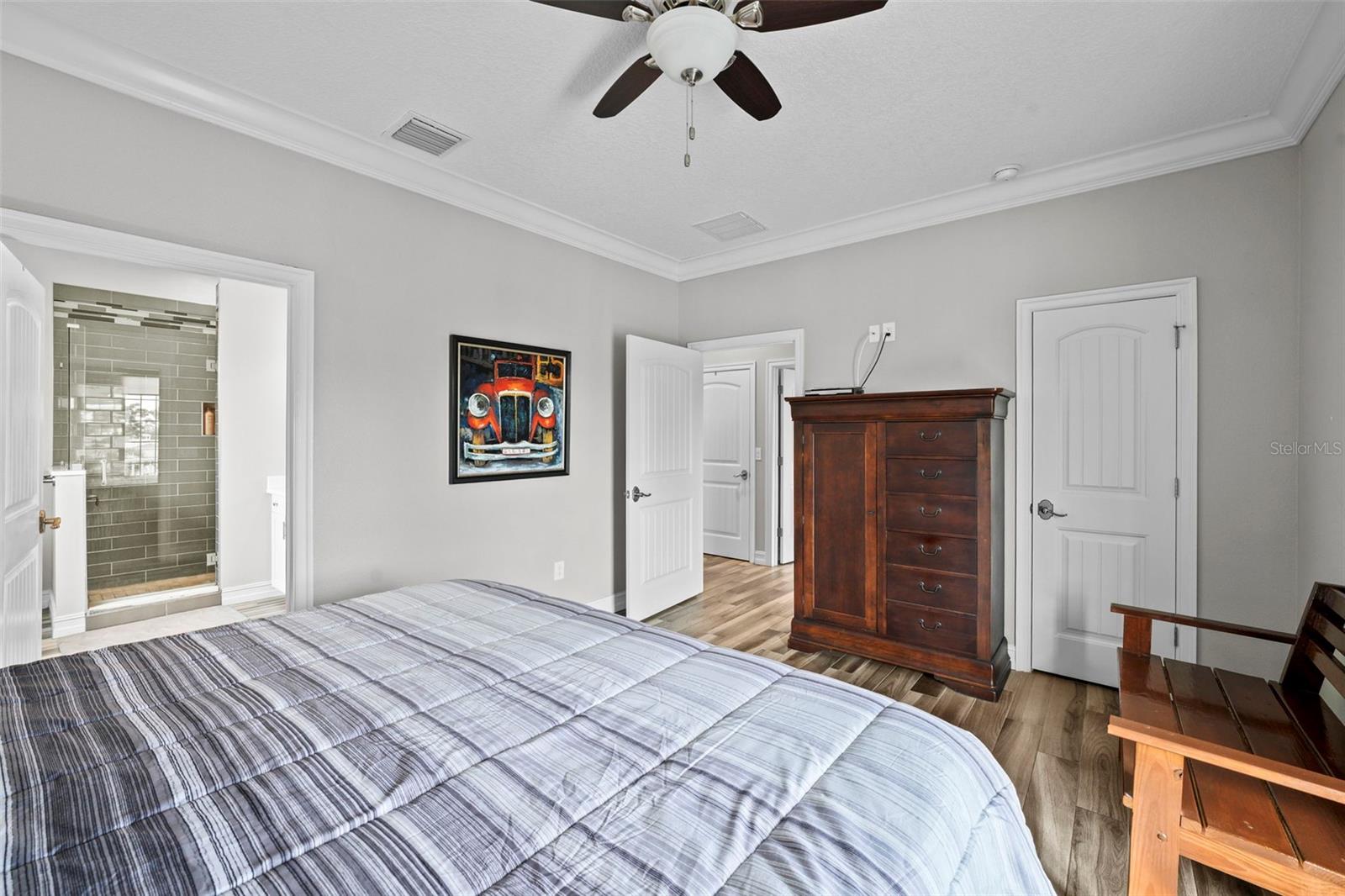 Image 23 of 84 For 204 21st Avenue