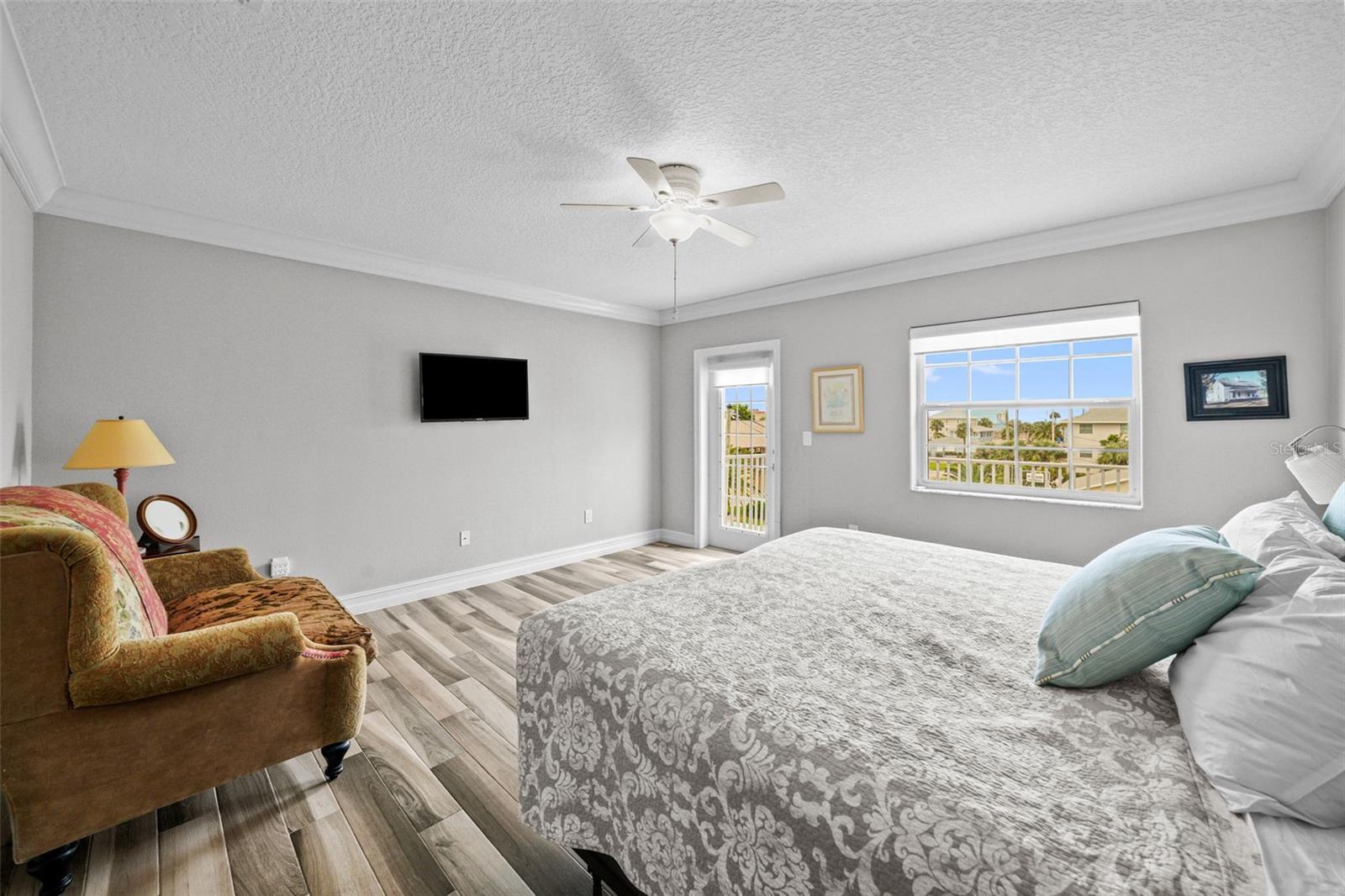 Image 36 of 84 For 204 21st Avenue