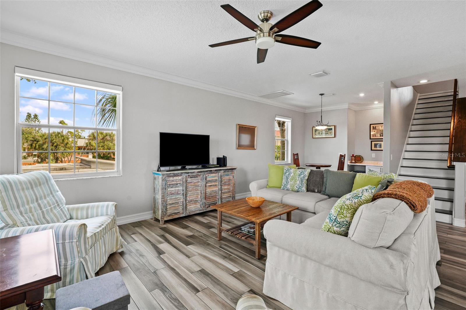 Image 7 of 84 For 204 21st Avenue
