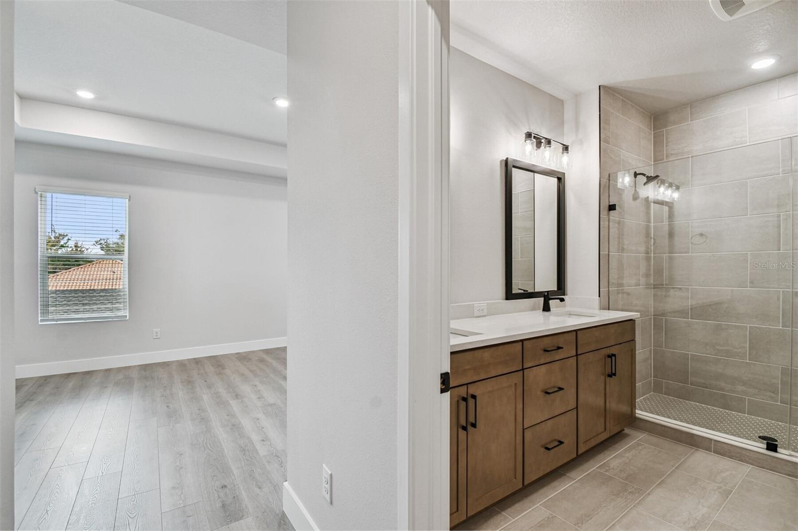 Image 24 of 42 For 406 Westland Avenue 2