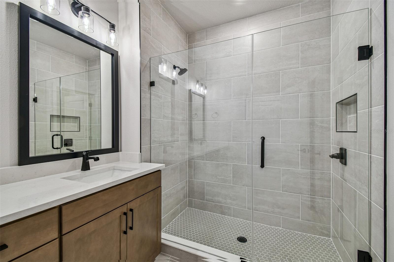 Image 27 of 42 For 406 Westland Avenue 2