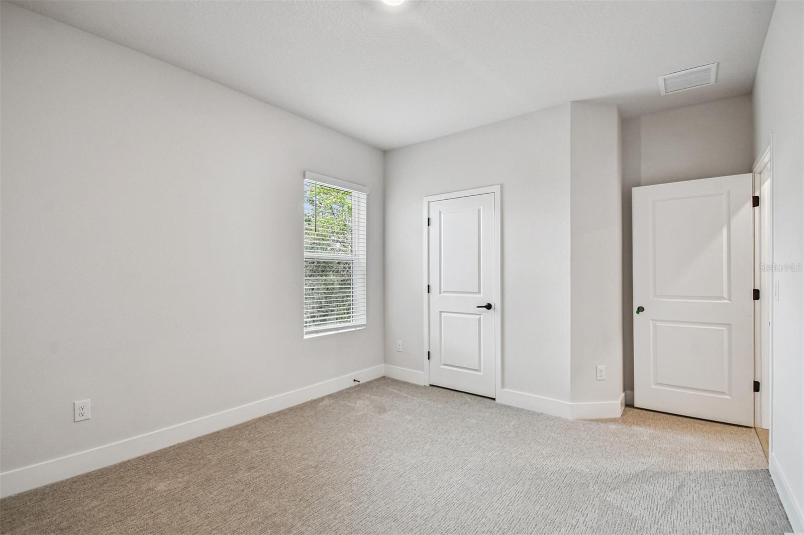 Image 30 of 42 For 406 Westland Avenue 2