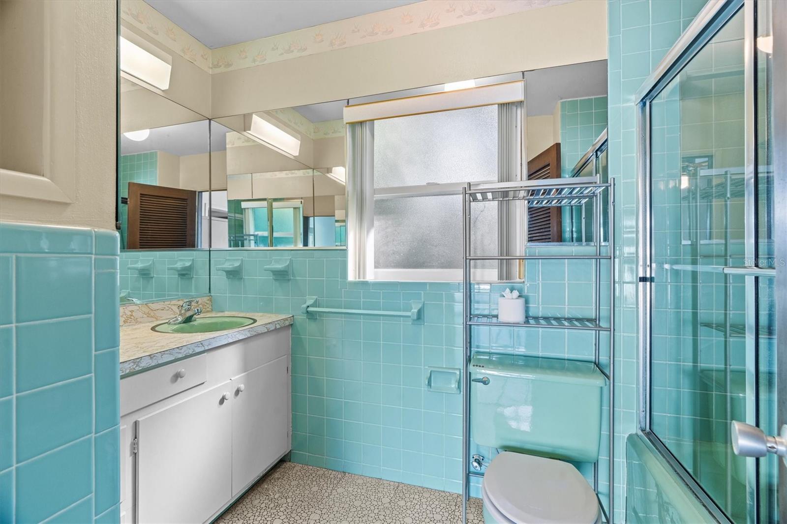 Image 24 of 33 For 225 Lake Hollingsworth Drive