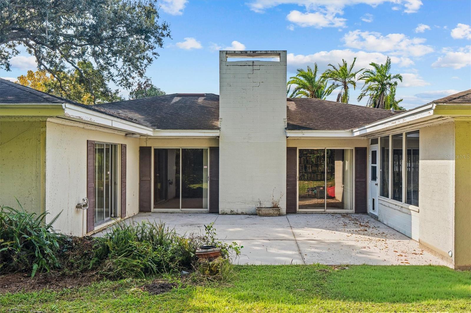 Image 31 of 33 For 225 Lake Hollingsworth Drive