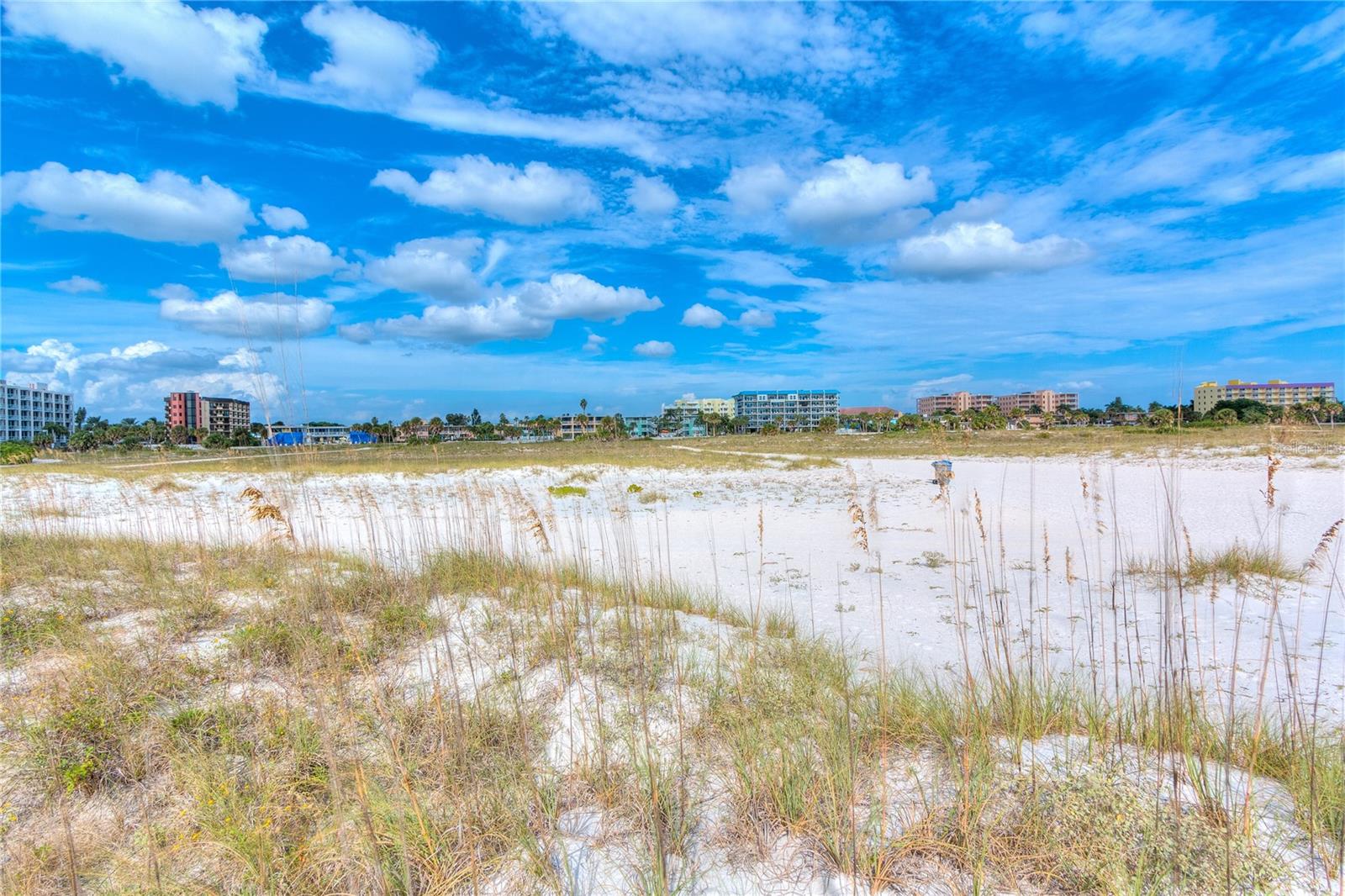 Image 13 of 21 For 11730 Gulf Boulevard 4