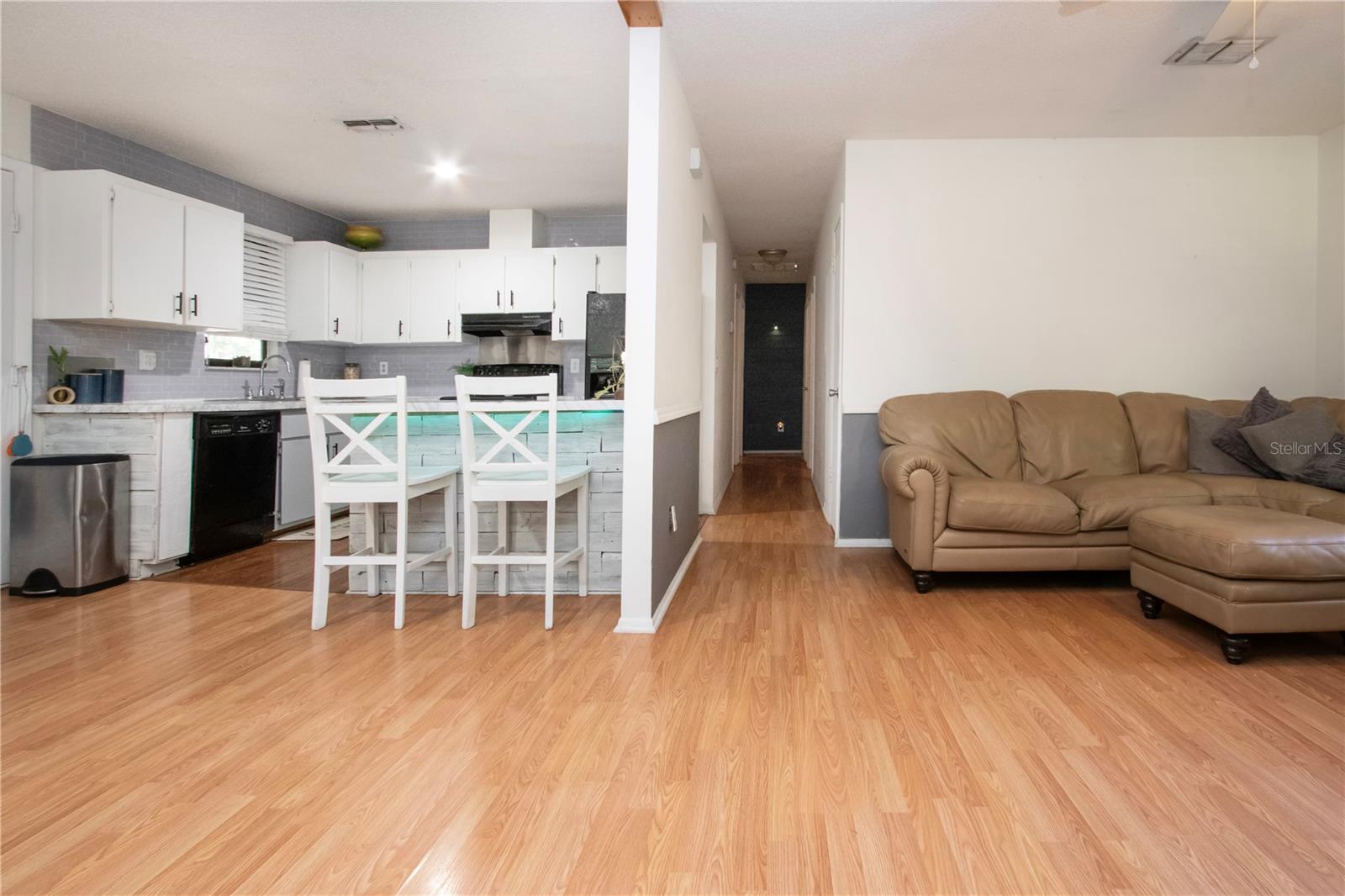 Image 19 of 58 For 149 Roosevelt Avenue