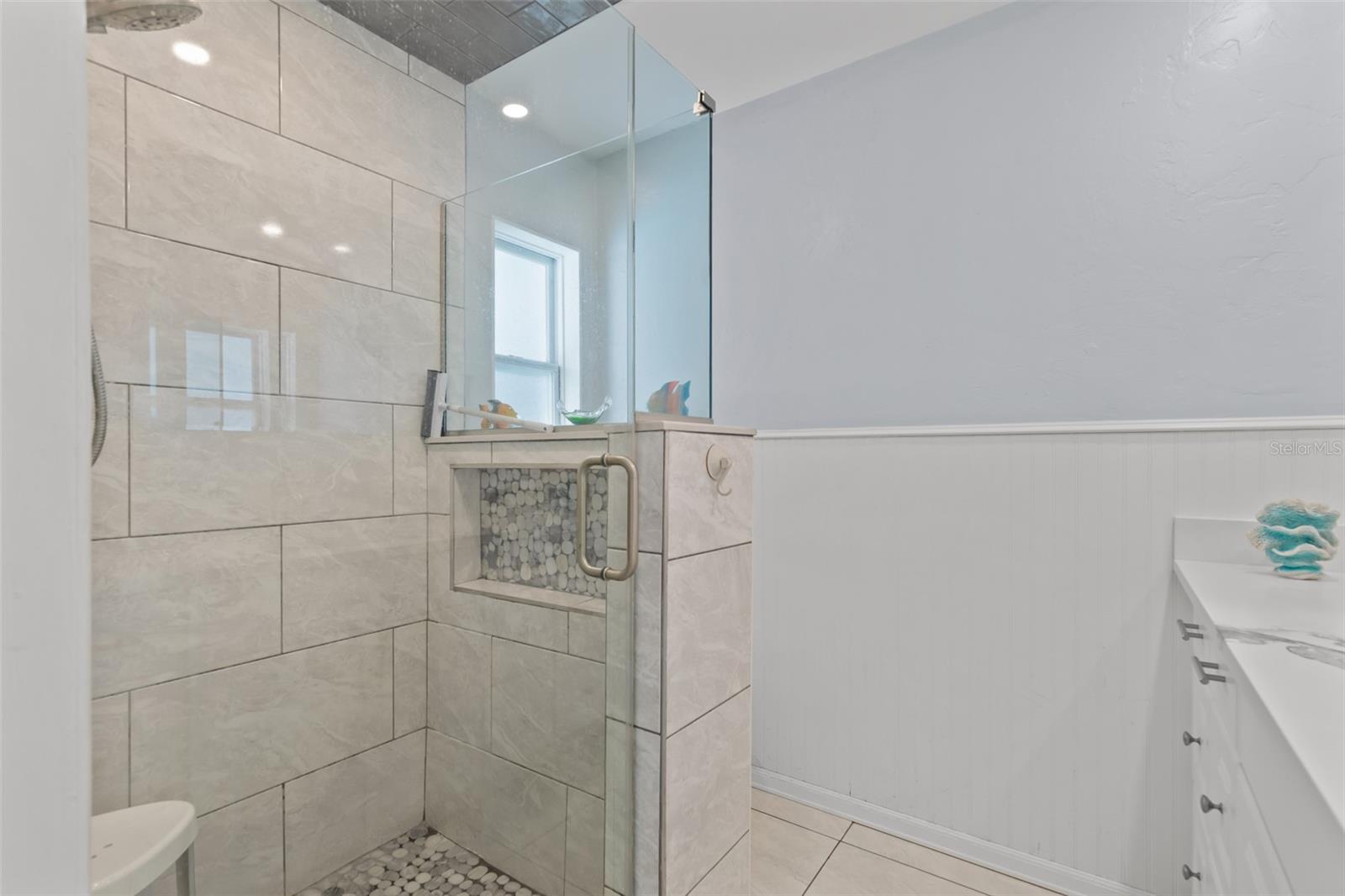 Image 15 of 31 For 2705 18th Place