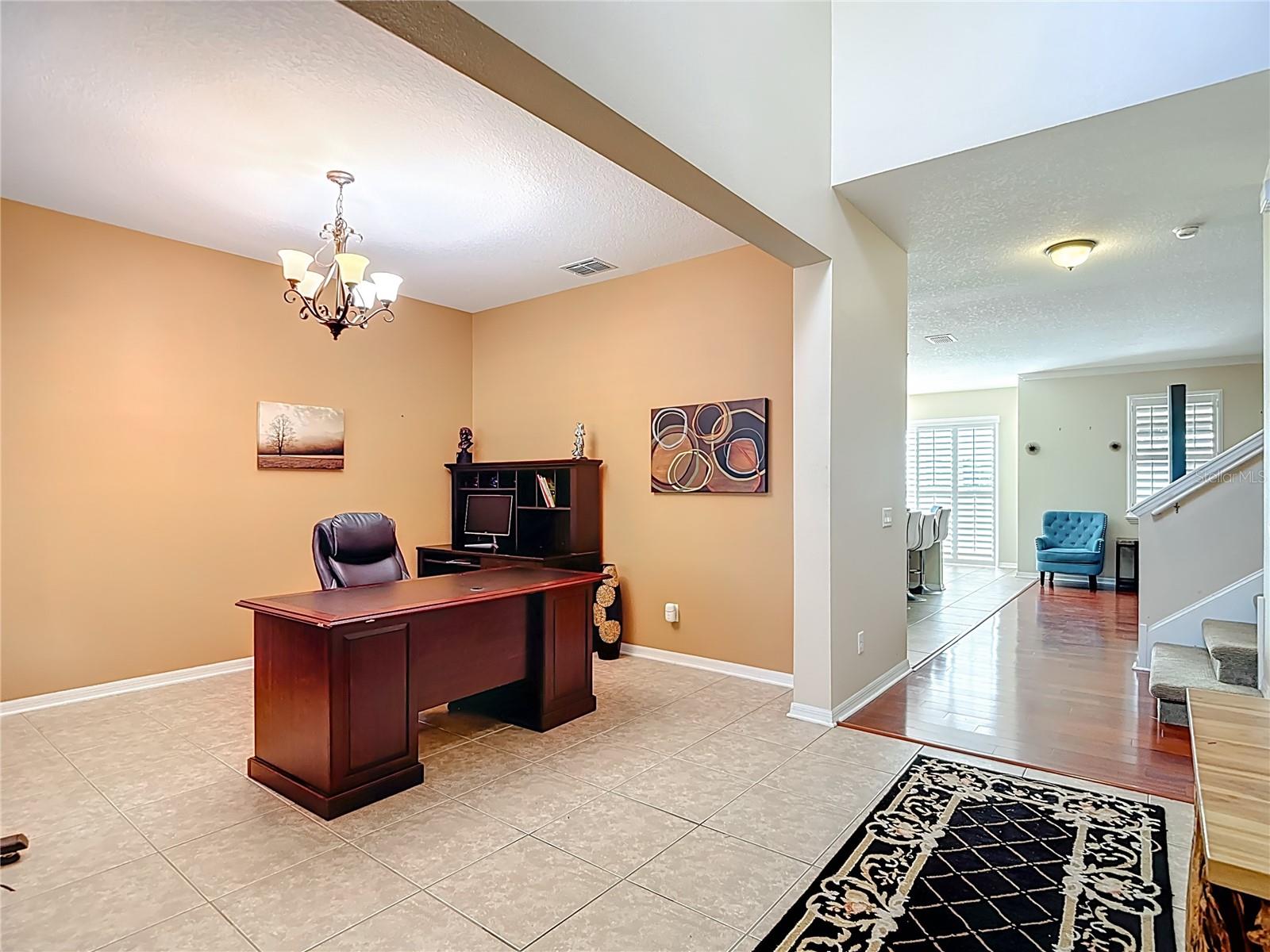 Image 4 of 41 For 20015 Bears Track Lane