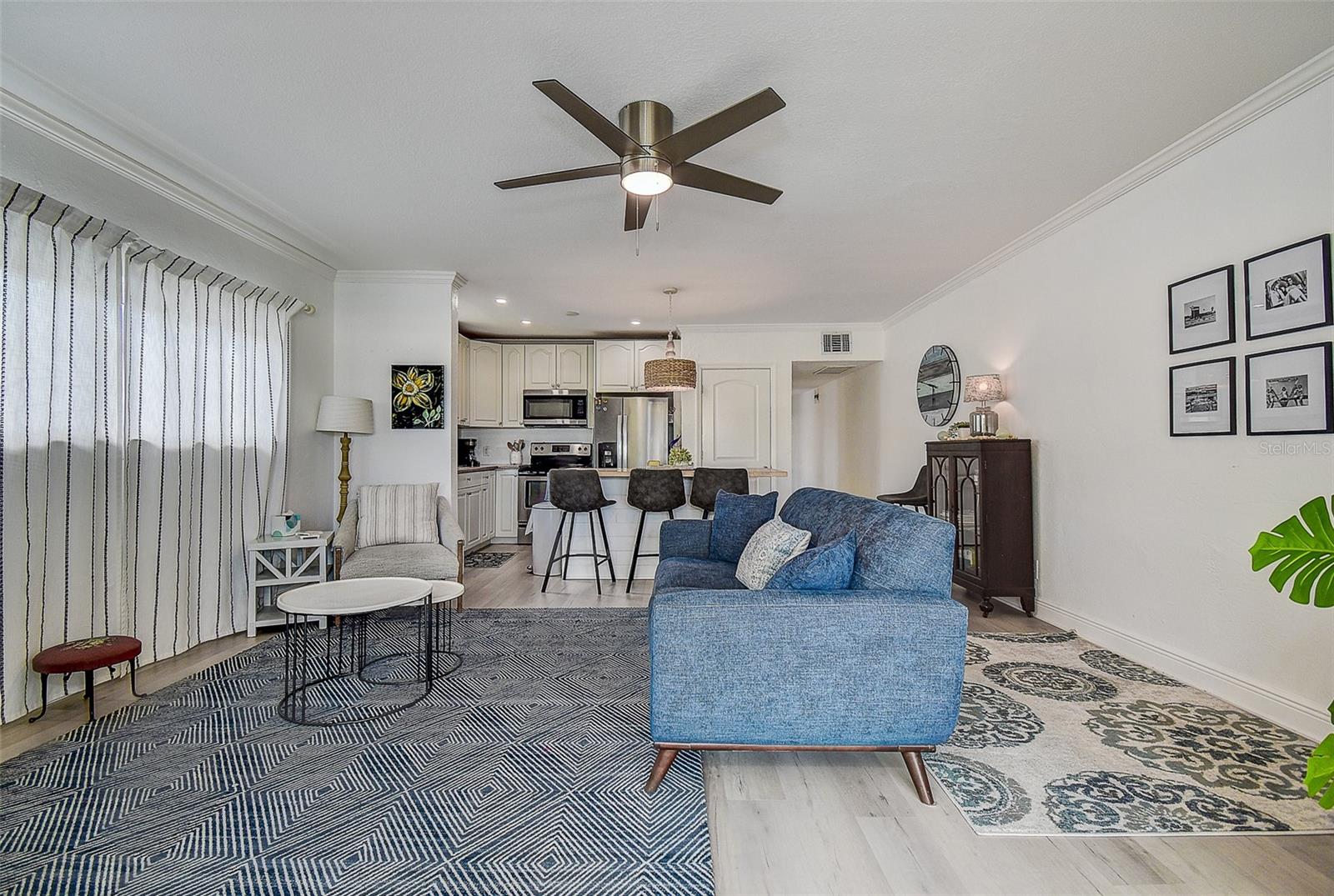 Image 14 of 34 For 11975 3rd Street E 6