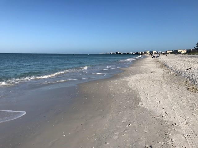 Image 31 of 34 For 11975 3rd Street E 6