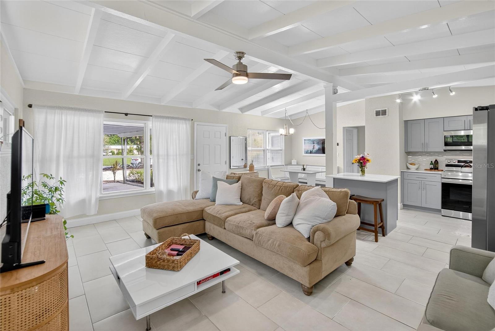 Image 6 of 28 For 764 62nd Place S