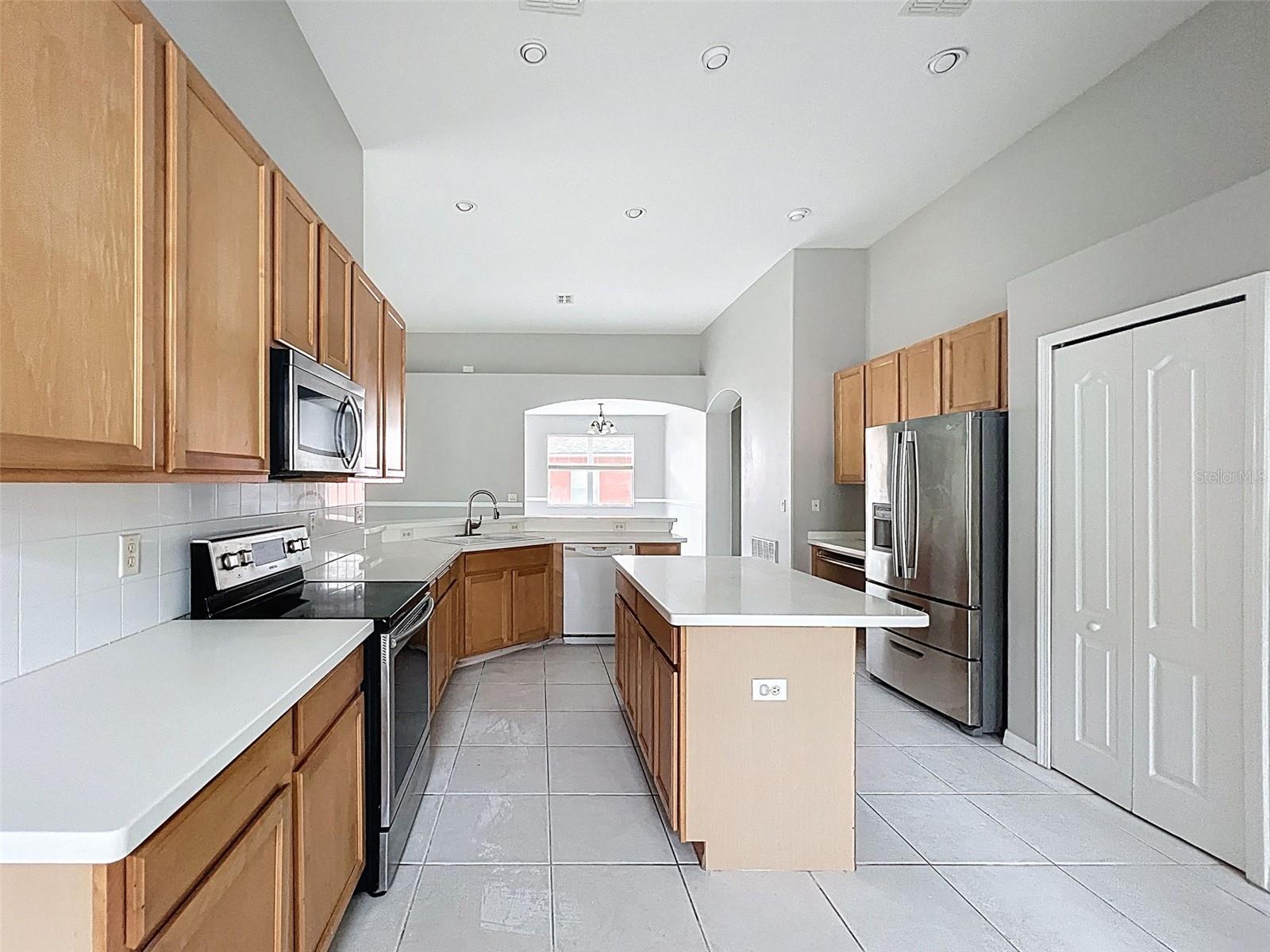 Image 16 of 64 For 3672 Braemere Drive
