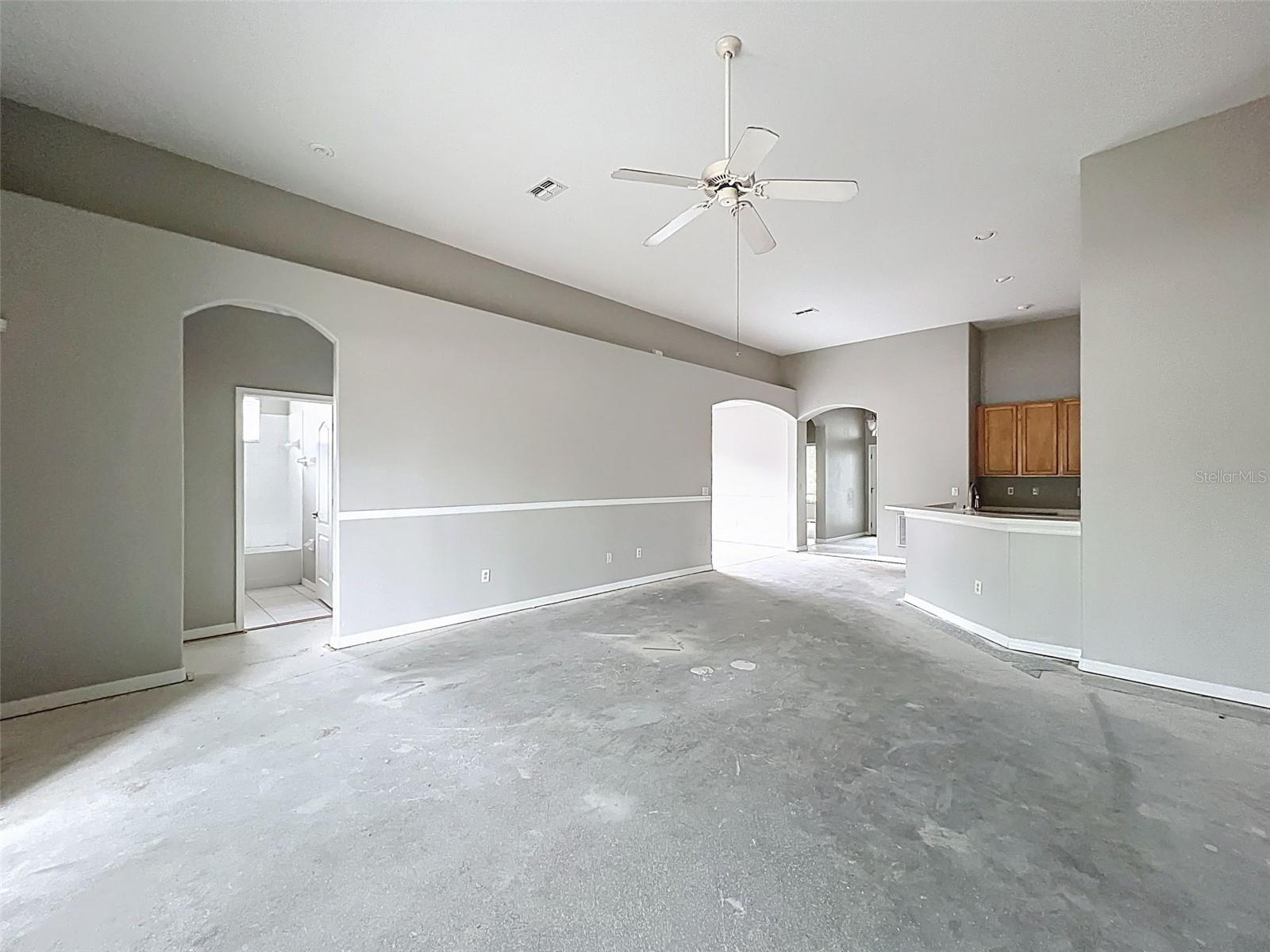 Image 22 of 64 For 3672 Braemere Drive