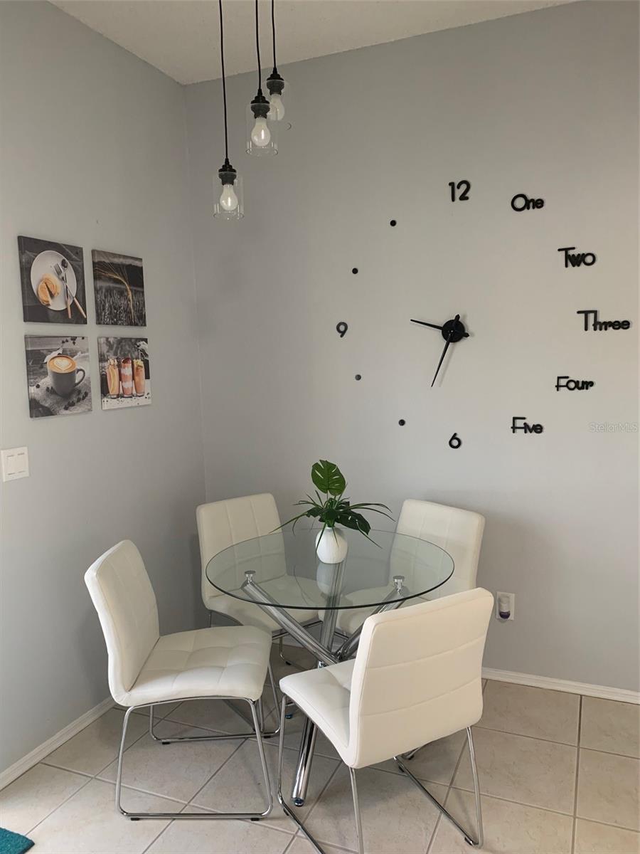 Image 8 of 12 For 5401 Lindburg Street