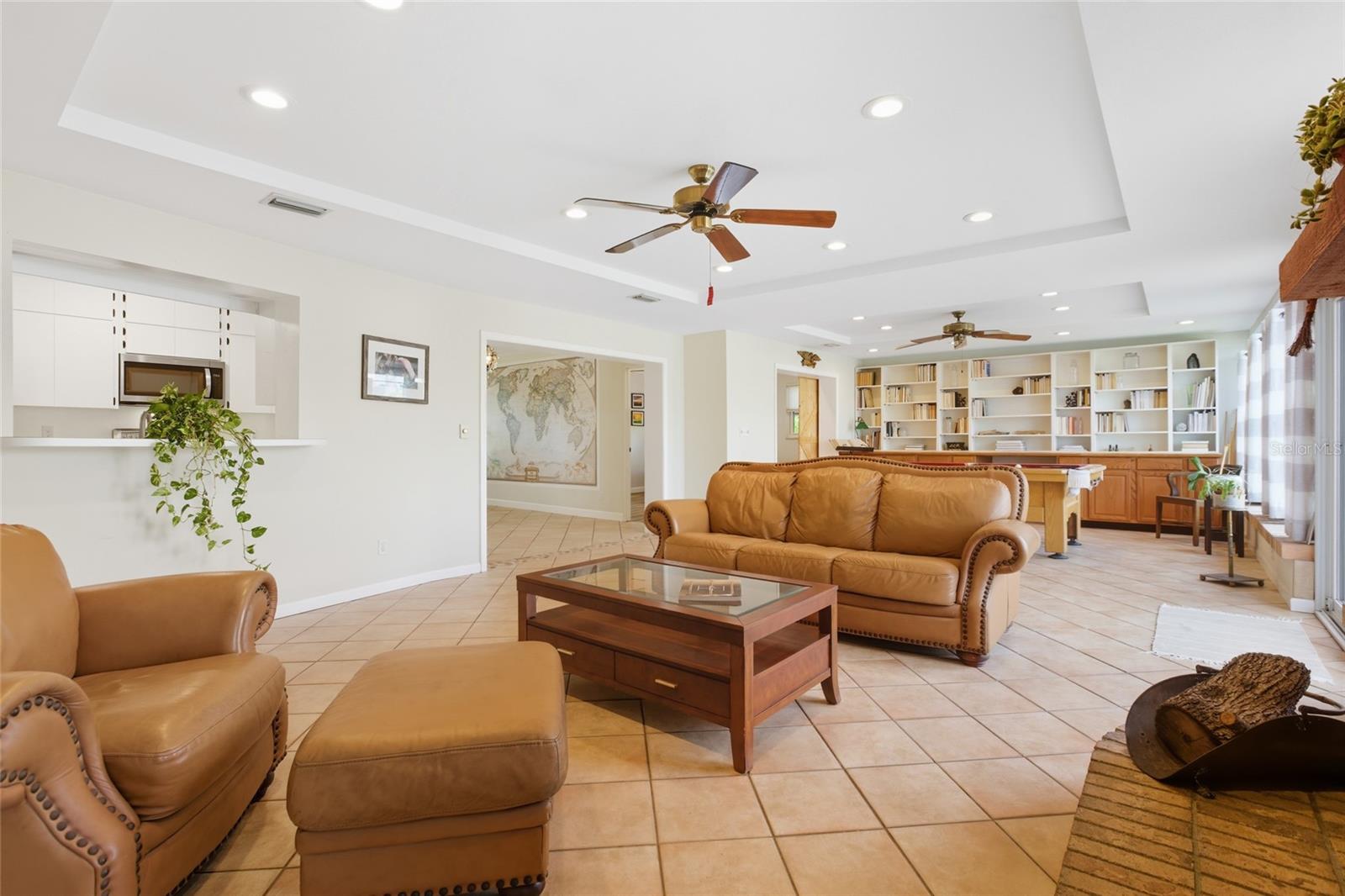 Image 10 of 79 For 4261 14th Street Ne