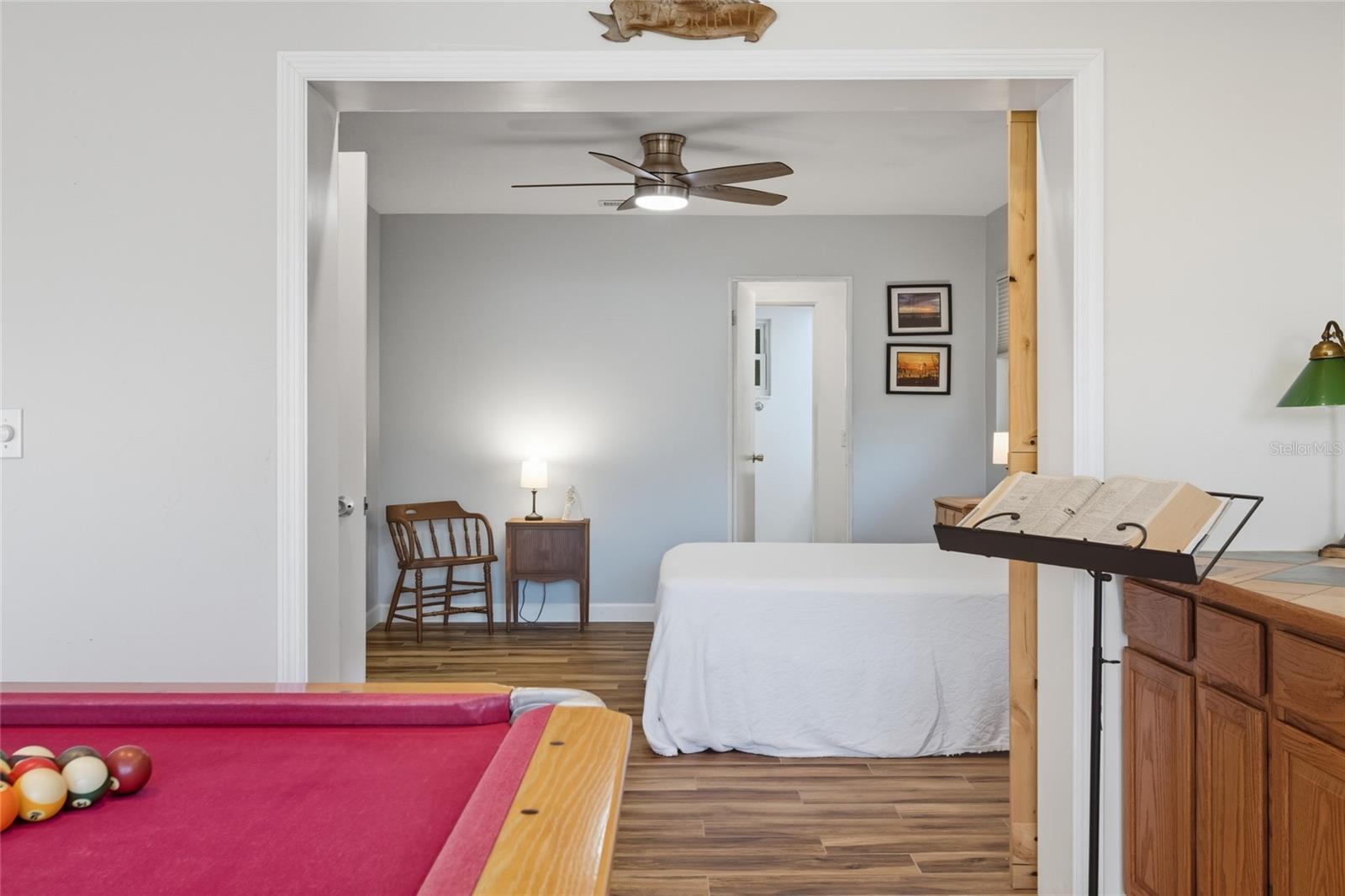 Image 21 of 79 For 4261 14th Street Ne