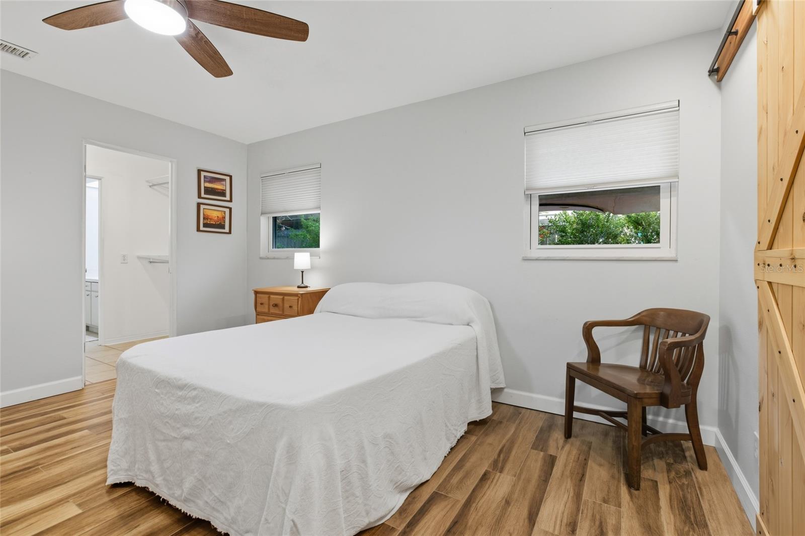 Image 22 of 79 For 4261 14th Street Ne