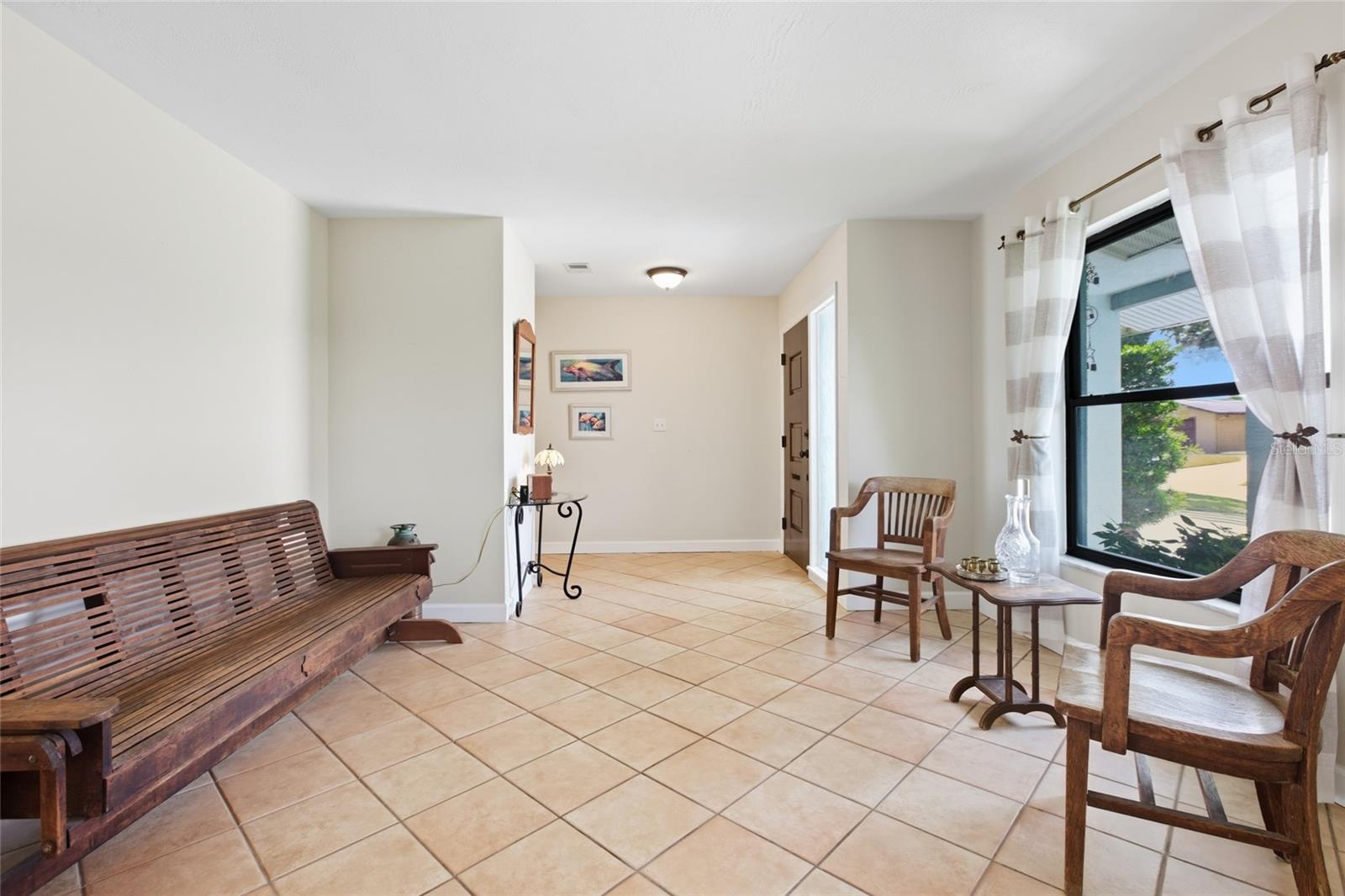 Image 32 of 79 For 4261 14th Street Ne