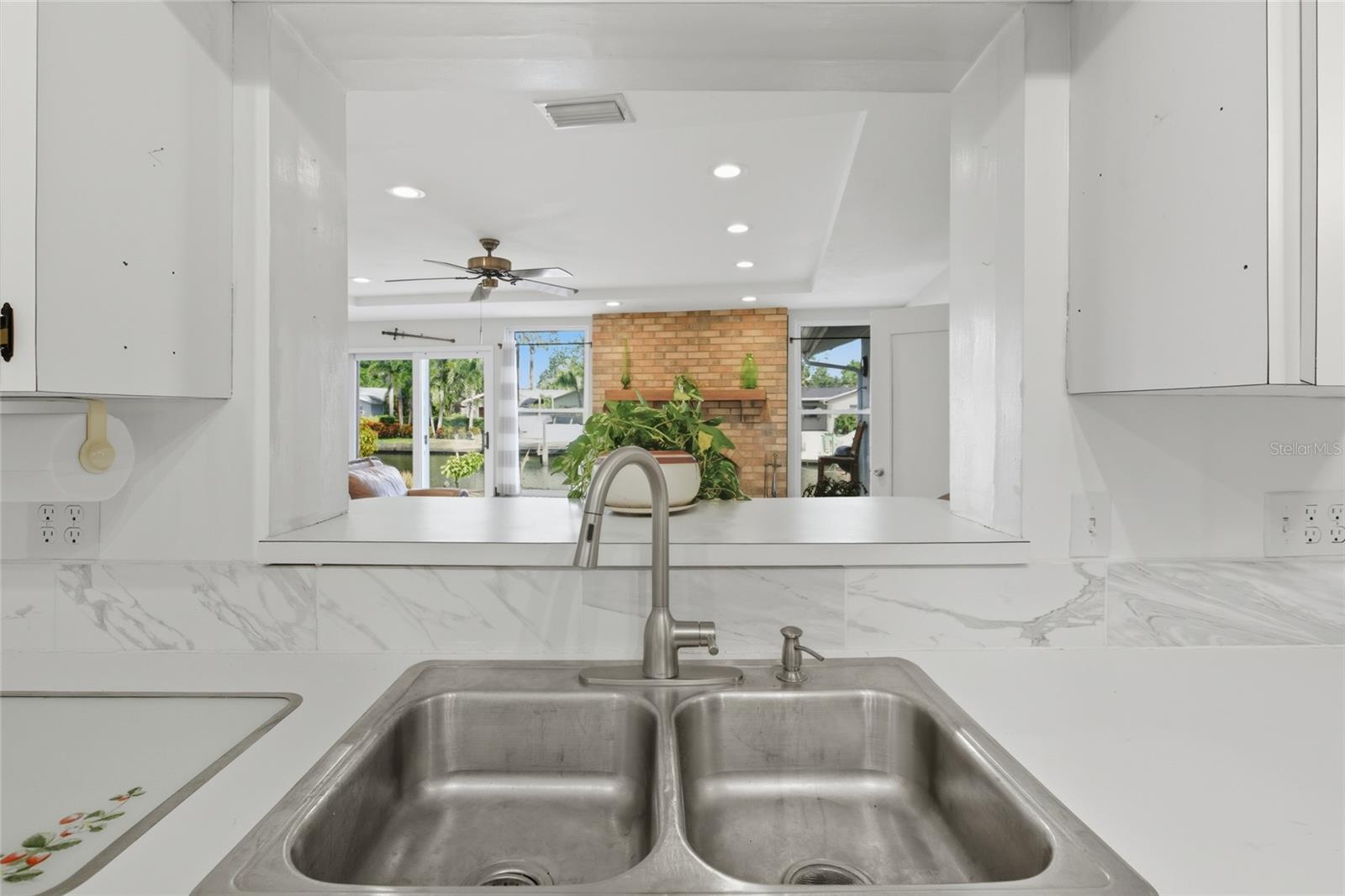 Image 36 of 79 For 4261 14th Street Ne